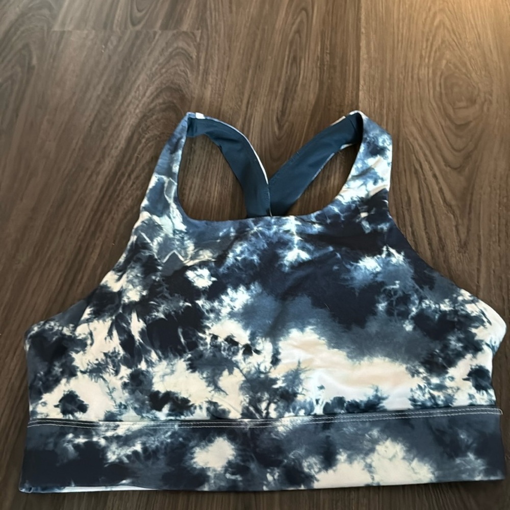 Fabletics sports bra